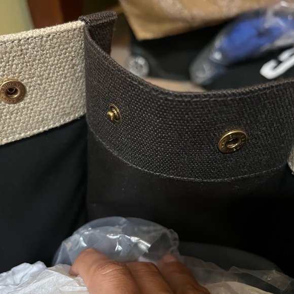 Saint Laurent Rive Gauche XL Tote - Picture 9 of 12